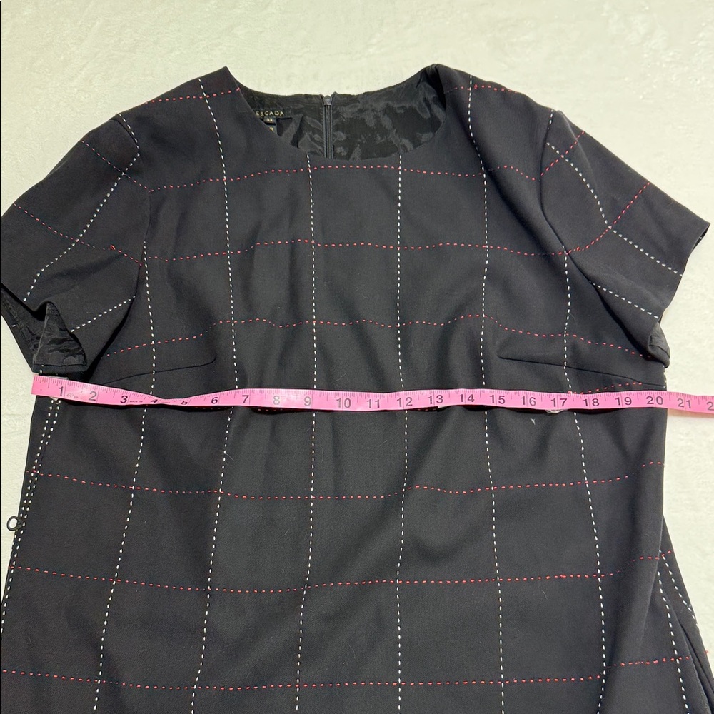 Escada Black Dress with Subtle Red and White Check Pattern - Picture 3 of 6